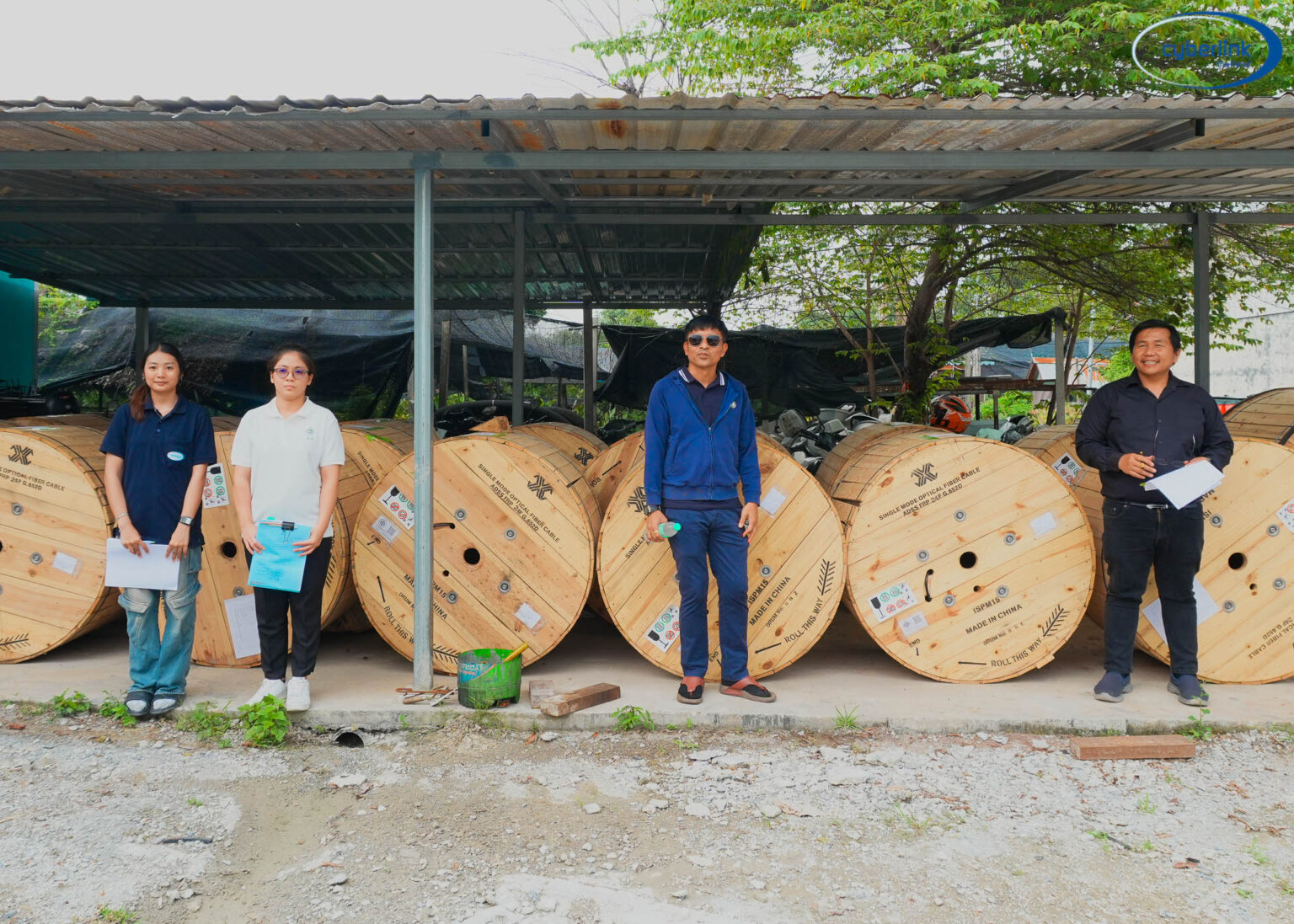 บริษัท ไซเบอร์ลิ้ง(ไทยแลนด์) จํากัด ส่งมอบกล้องโทรทัศน์วงจรปิด (CCTV) และอุปกรณ์ครบชุดพร้อมติดตั้ง แก่องค์การบริหารส่วนตำบลหนองเพรางาย